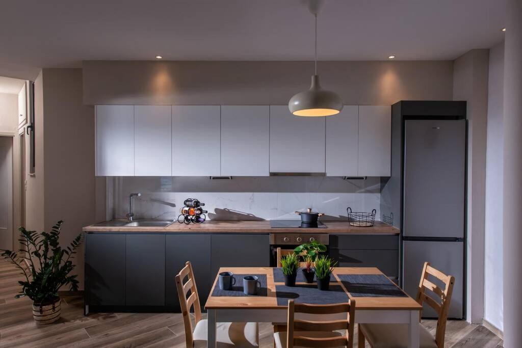 Archipelagos Apt In The Heart Of The City Iraklio Exteriér fotografie
